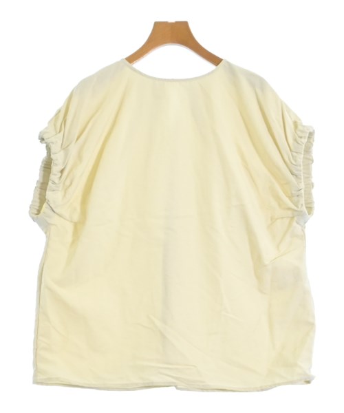 Mila Owen เสื้อสตรี