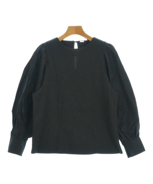 Mila Owen เสื้อยืด/เสื้อท็อปส์