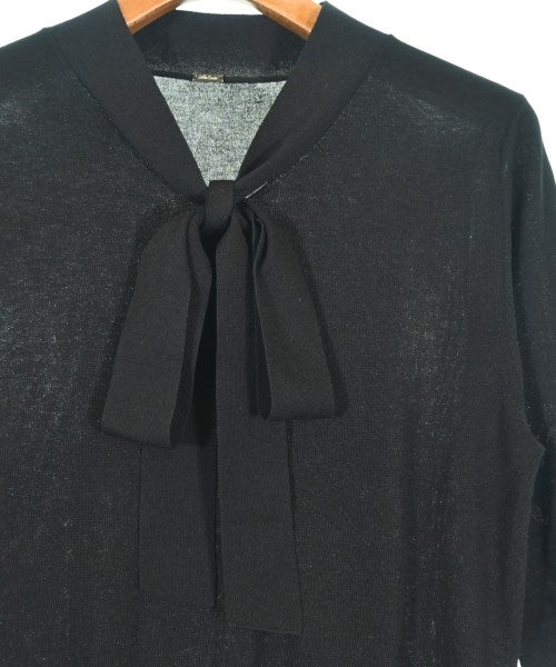 Mila Owen เสื้อกันหนาว
