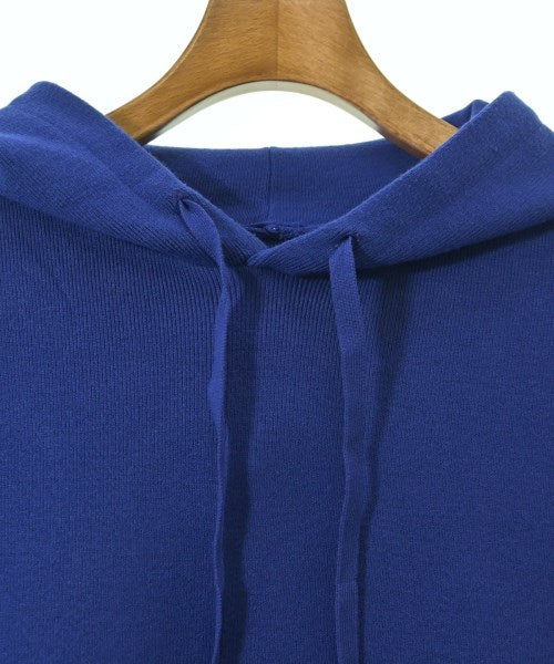 Mila Owen เสื้อกันหนาว