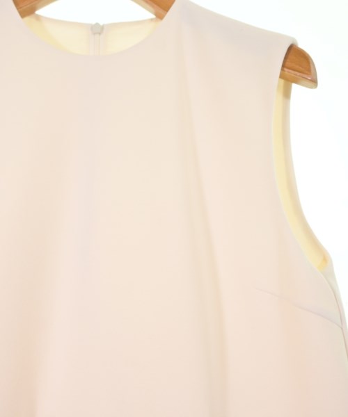 Mila Owen เสื้อลำลอง