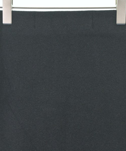 Mila Owen ชุดสูทแบบครบเซต (อื่นๆ)