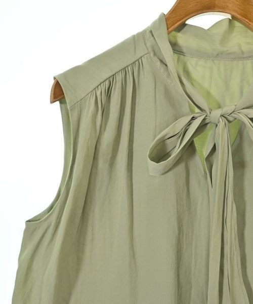 Mila Owen เสื้อสตรี