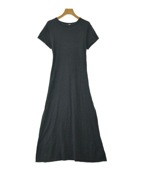 Mila Owen ชุดเดรส