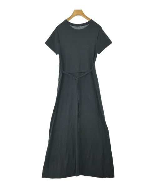 Mila Owen ชุดเดรส