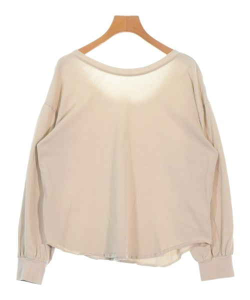 Mila Owen เสื้อยืด/เสื้อท็อปส์