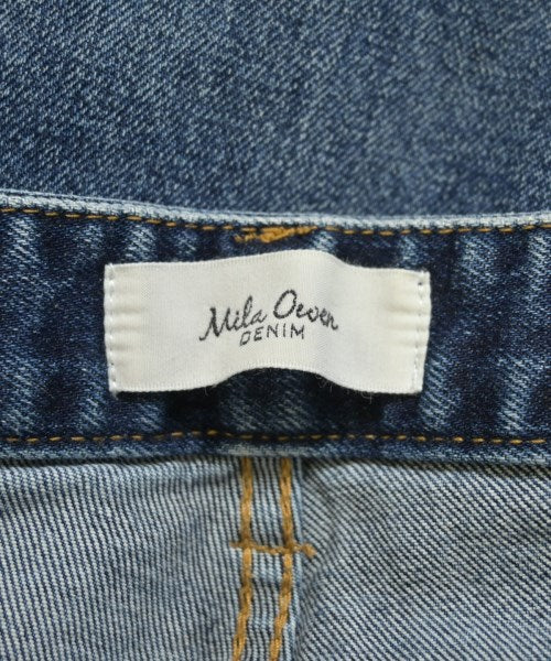 Mila Owen ยีนส์