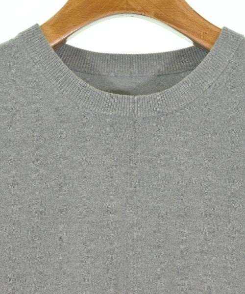Mila Owen เสื้อกันหนาว