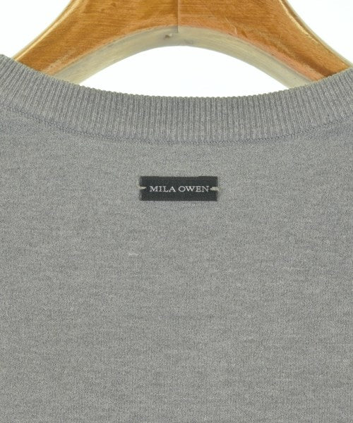 Mila Owen เสื้อกันหนาว