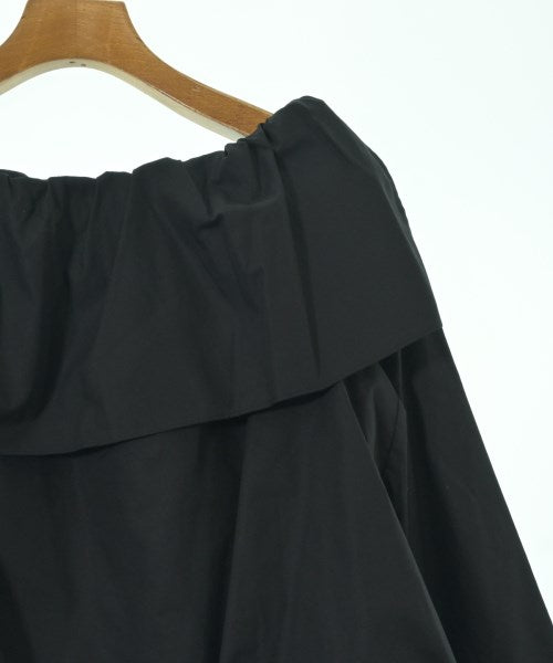 Mila Owen เสื้อสตรี