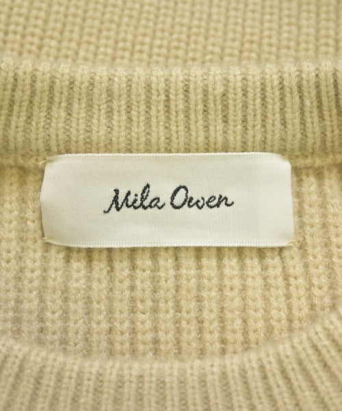 Mila Owen เสื้อกันหนาว