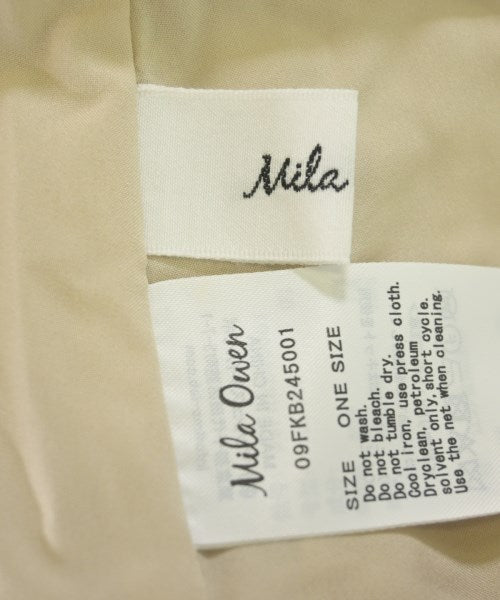 Mila Owen กระโปรงยาวถึงเข่า