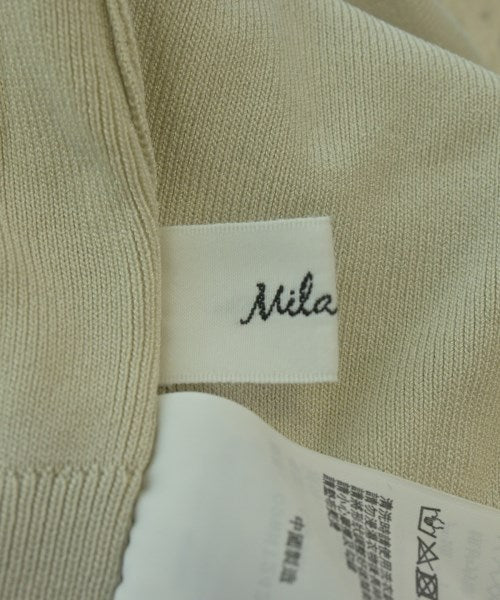 Mila Owen เสื้อกันหนาว