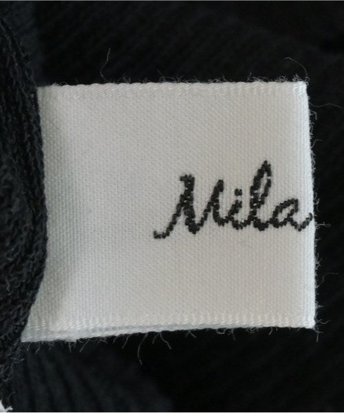 Mila Owen เสื้อกันหนาว