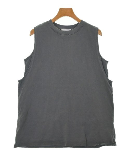 Mila Owen เสื้อยืด/เสื้อท็อปส์