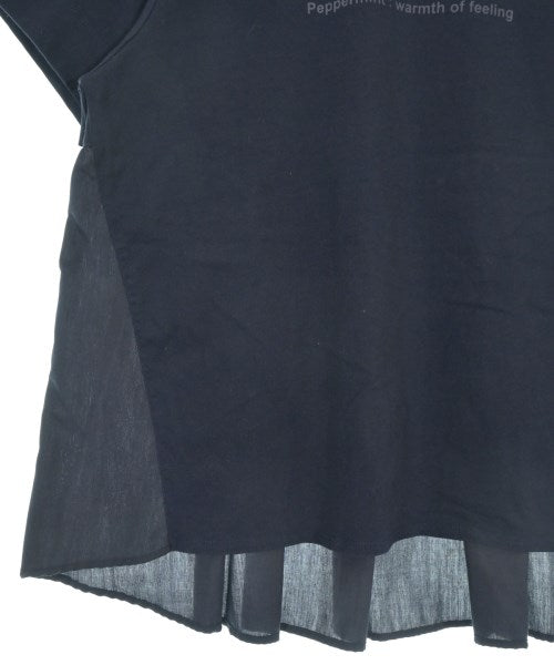 Mila Owen เสื้อยืด/เสื้อท็อปส์