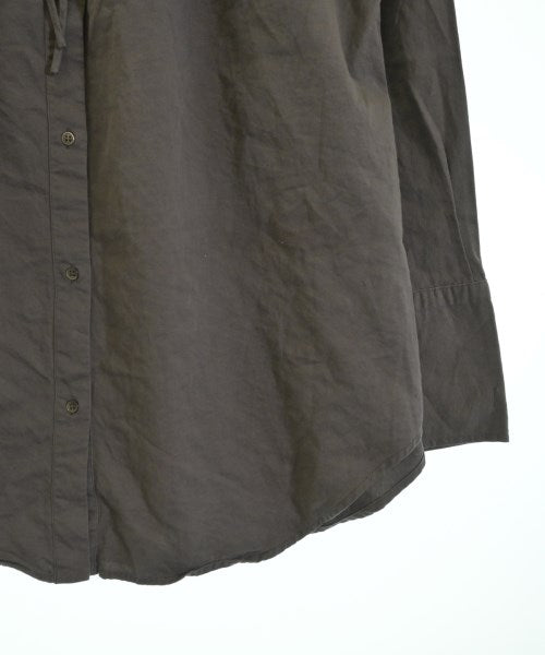 Mila Owen เสื้อลำลอง