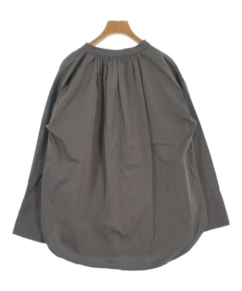 Mila Owen เสื้อสตรี