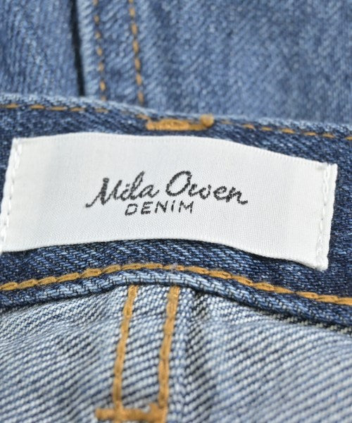 Mila Owen ยีนส์