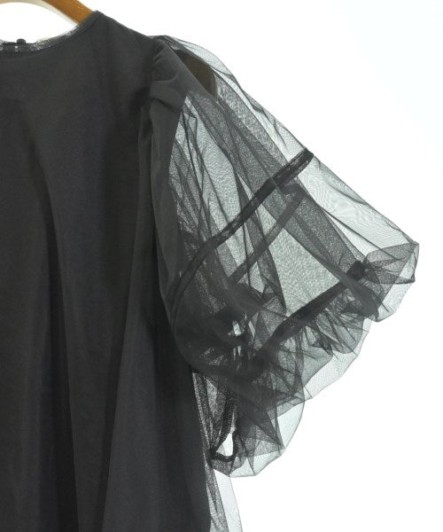 Mila Owen เสื้อสตรี