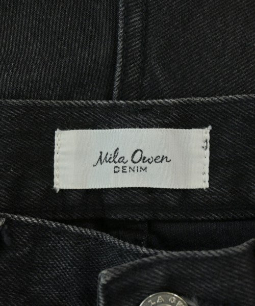 Mila Owen ยีนส์