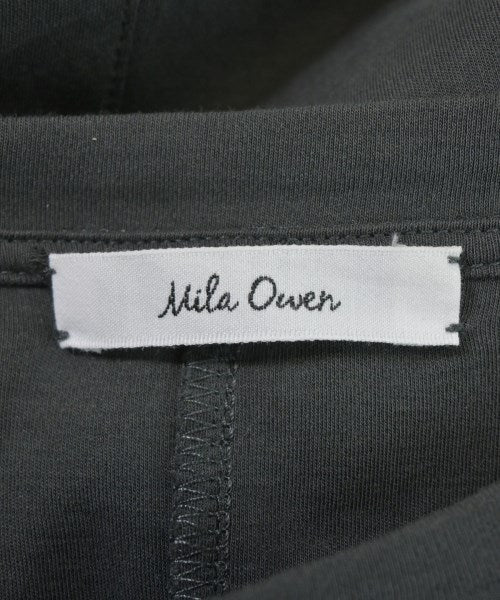 Mila Owen เสื้อยืด/เสื้อท็อปส์