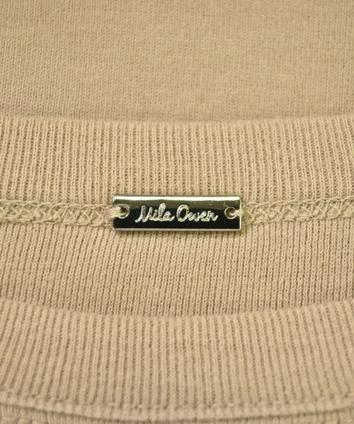 Mila Owen เสื้อยืด/เสื้อท็อปส์
