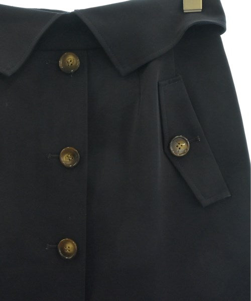 Debut de Fiore กระโปรงยาวถึงเข่า