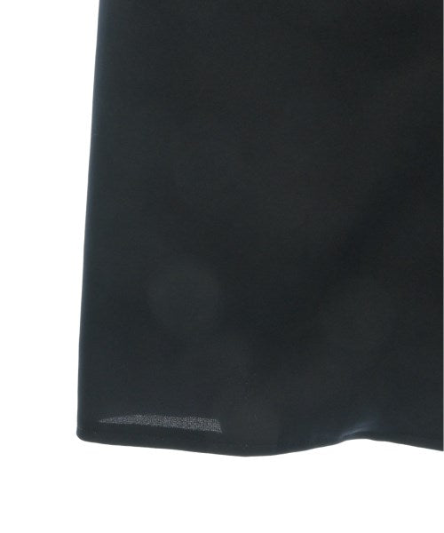 Debut de Fiore กระโปรงยาวถึงเข่า