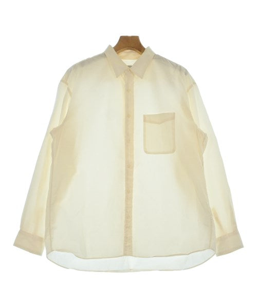 UNIVERSAL PRODUCTS เสื้อลำลอง