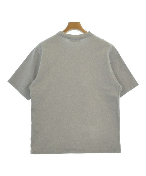 UNIVERSAL PRODUCTS เสื้อยืด/เสื้อท็อปส์