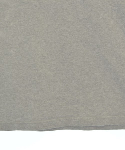 UNIVERSAL PRODUCTS เสื้อยืด/เสื้อท็อปส์