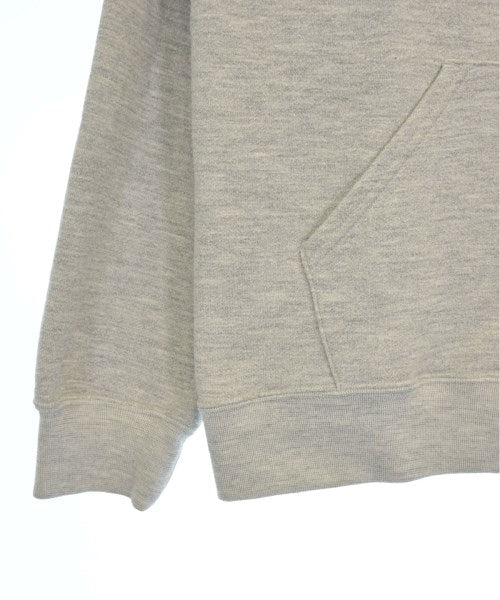 UNIVERSAL PRODUCTS เสื้อฮู้ด
