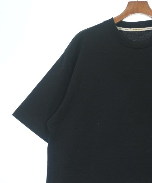 UNIVERSAL PRODUCTS เสื้อยืด/เสื้อท็อปส์