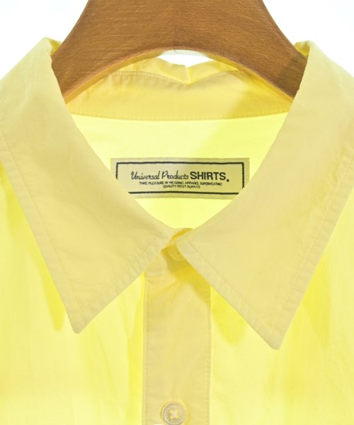 UNIVERSAL PRODUCTS เสื้อลำลอง