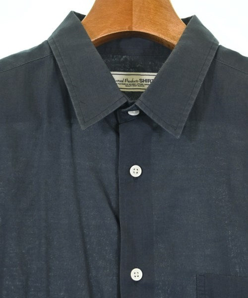 UNIVERSAL PRODUCTS เสื้อลำลอง
