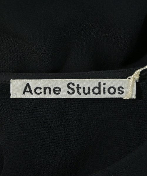 Acne Studios เสื้อลำลอง