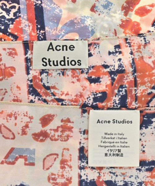 Acne Studios ผ้าคลุมไหล่