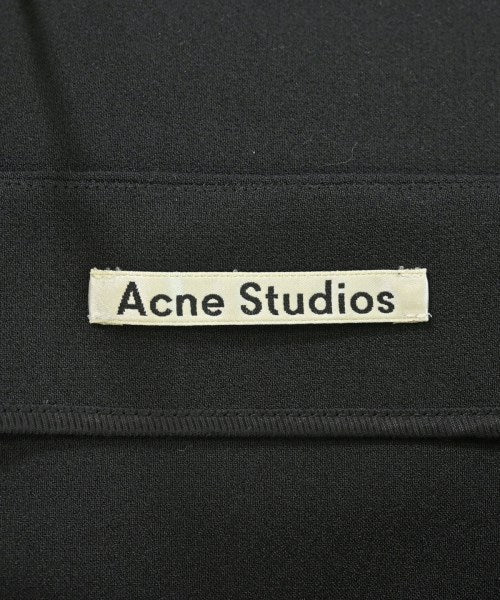 Acne Studios กระโปรงยาวถึงเข่า