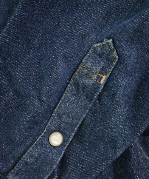 Acne Studios เสื้อลำลอง