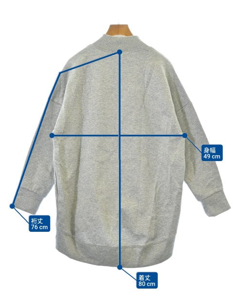 LUCA / LADY LUCK LUCA เสื้อยืด/เสื้อท็อปส์