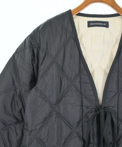 MADISON BLUE เสื้อโค้ท อื่น
