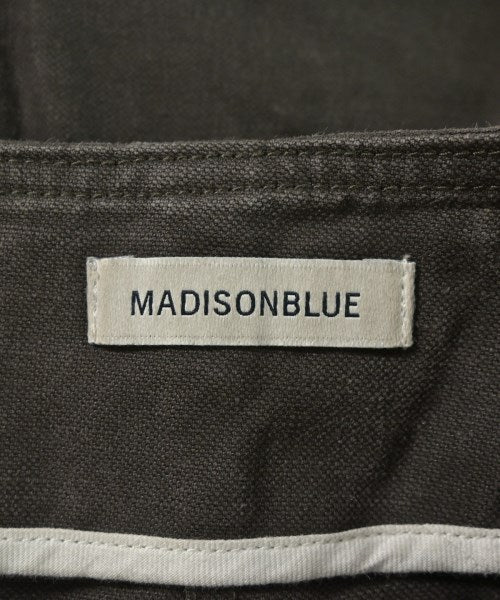 MADISON BLUE กระโปรงยาวถึงเข่า