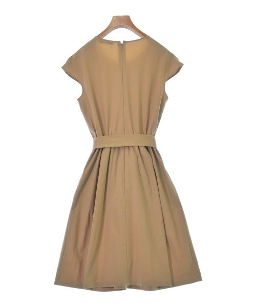 monable ชุดเดรส