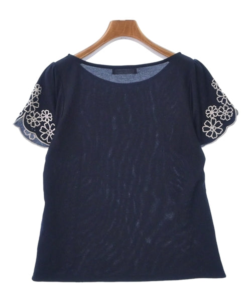 Couture brooch เสื้อยืด/เสื้อท็อปส์