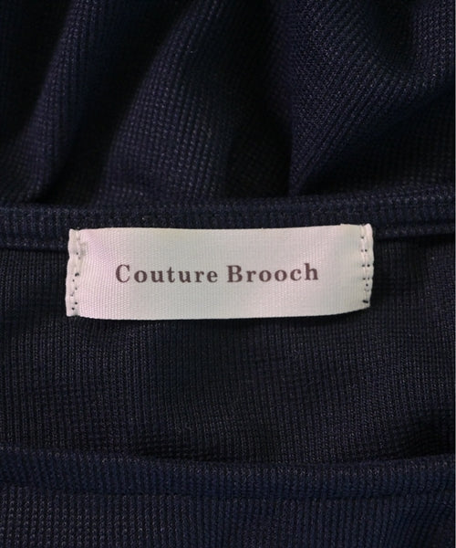 Couture brooch เสื้อยืด/เสื้อท็อปส์