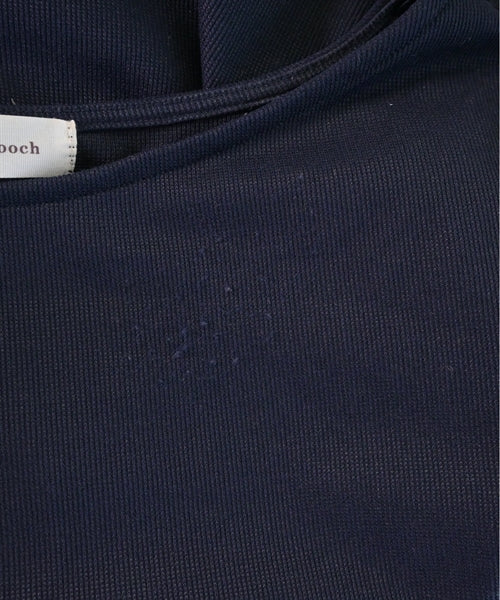 Couture brooch เสื้อยืด/เสื้อท็อปส์