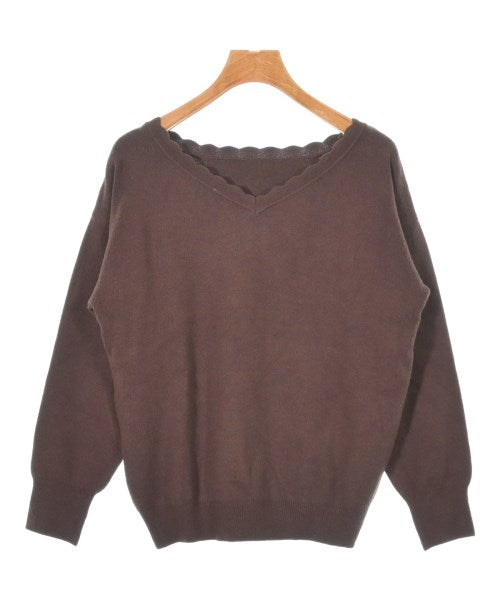 Couture brooch เสื้อกันหนาว