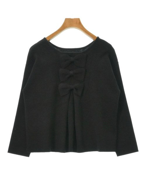 Couture brooch เสื้อกันหนาว
