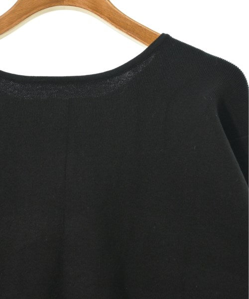 Couture brooch เสื้อกันหนาว